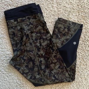 Lululemon Camo leggings